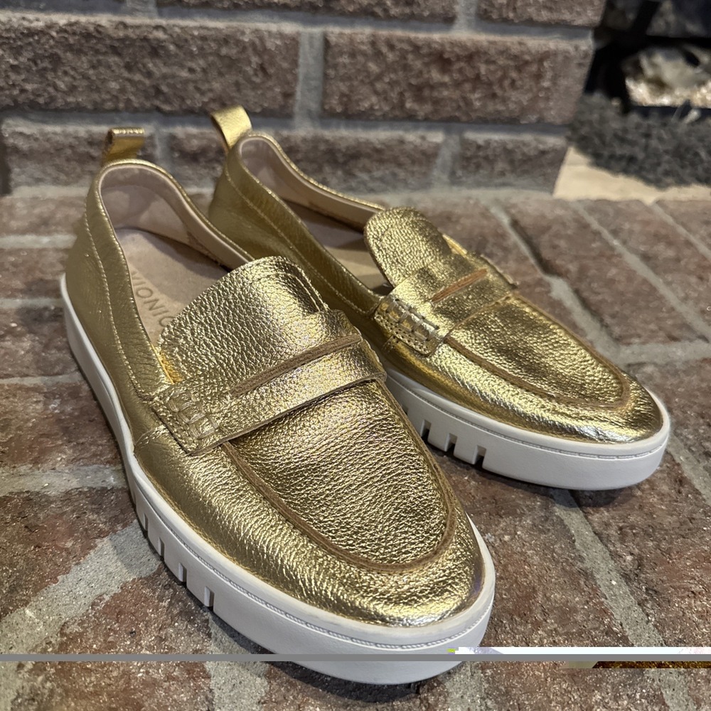Vionic Chantel Shoes Womens Size 6.5 Gold Leather Loafers Slip On Platform #534